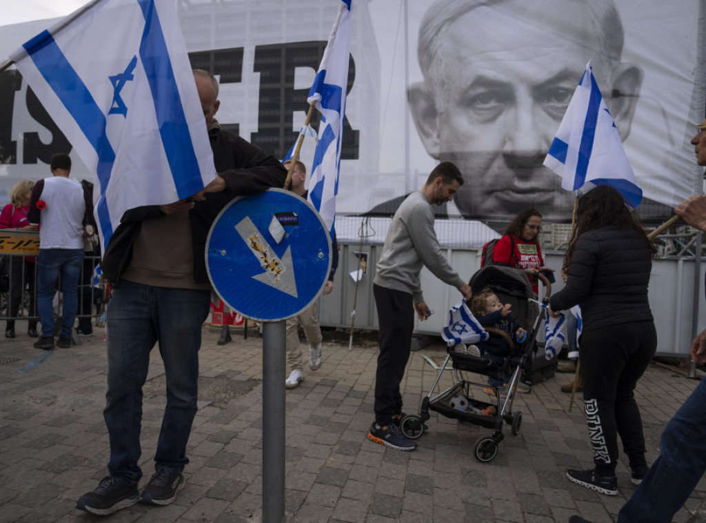 Izrael: Netanijahuova vlada "preživela" dva glasanje o poverenju