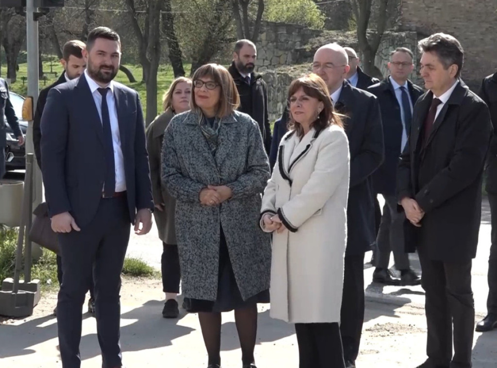 Predsednica Grčke obišla spomenik Rigi od Fere i Kulu Nebojšu