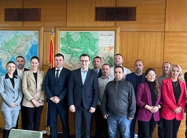 Husein Memić i Petar Petković dogovorili formiranje šest novih kancelarija za mlade na KiM
