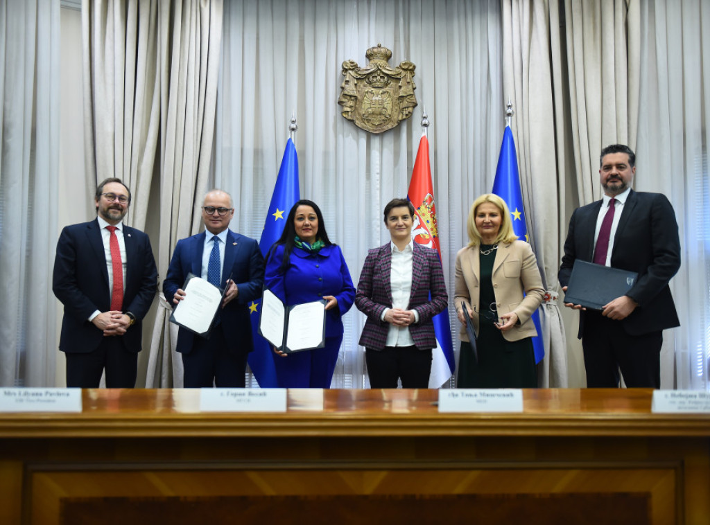 Agreement signed on 175 mln euro EIB grant for Belgrade-Nis high-speed rail line