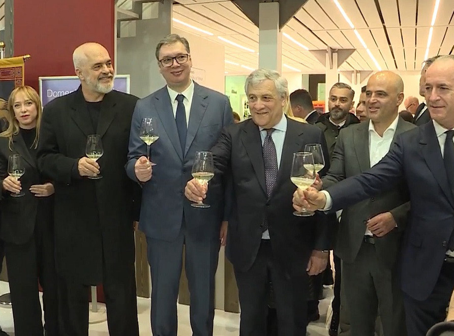 Kovačevski i Rama izrazili zadovoljstvo što sa Srbijom predstavljaju vina u okviru Inicijative Otvoreni Balkan