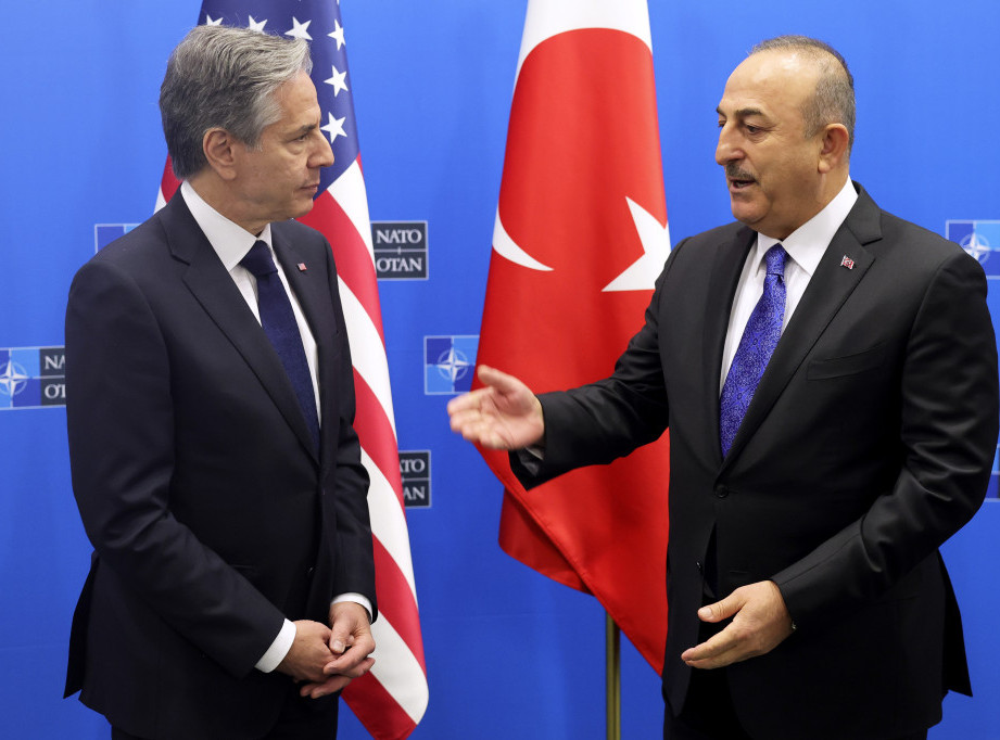 Čavušoglu i Blinken razgovarali o kandidaturi Švedske za članstvo u NATO