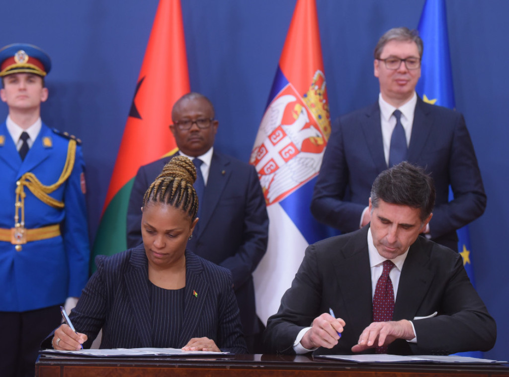 Serbia, Guinea-Bissau sign agreements on cooperation