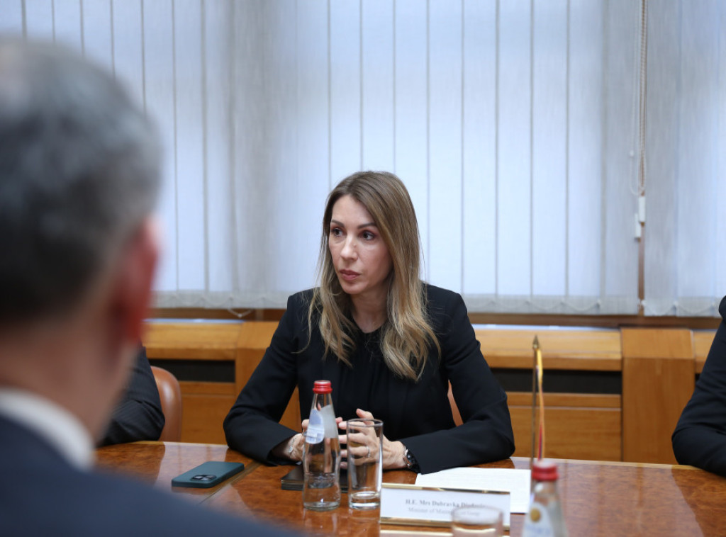 Đedović razgovarala sa poslovnim asocijacijama o regulatornom okviru za razvoj sektora OIE