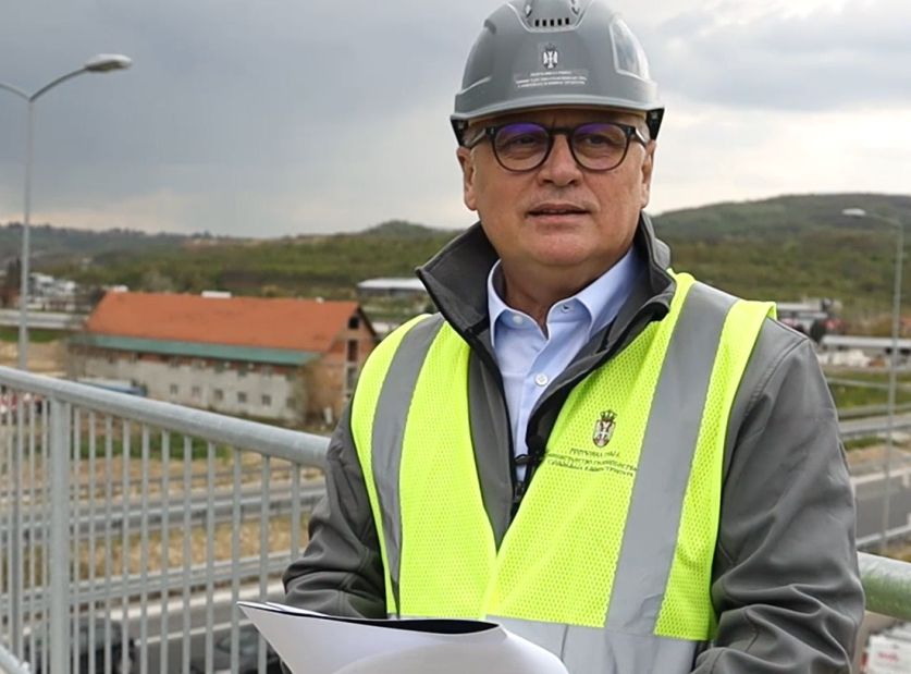 Vesić: Gradi se oko 400 kilometara auto-puteva