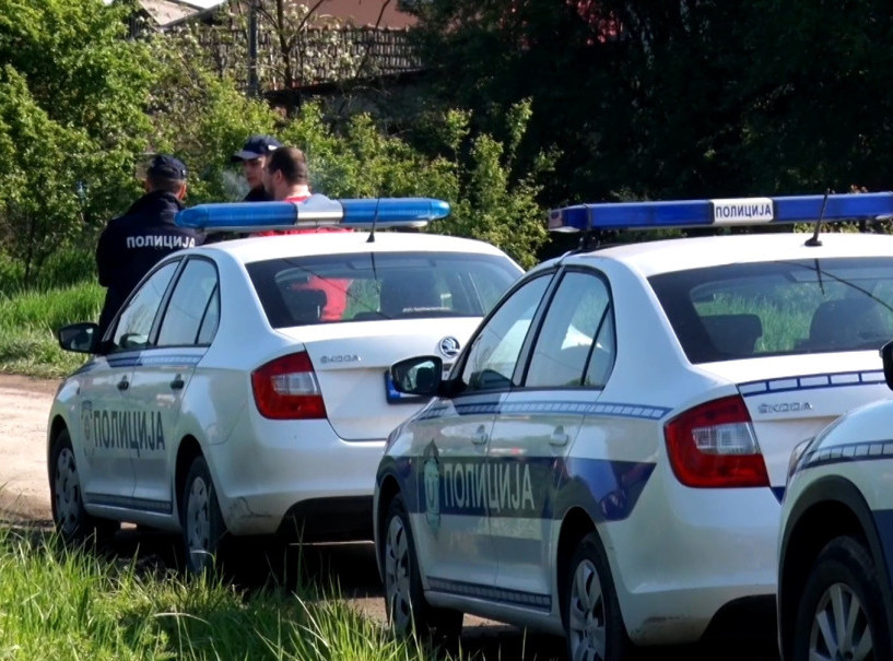 Policija u Sremskoj Mitrovici u kući osumnjičenog pronašla 40 paketića marihuane
