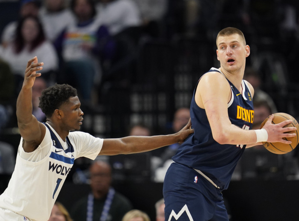 NBA: Košarkaši Minesote pobedili Denver, Jokić postigao 43 poena za Nagetse