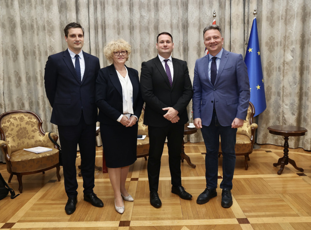 Mihailo Jovanović sa predstavnicima Nacionalnog saveta Mađara razgovarao o medijskom zakonu