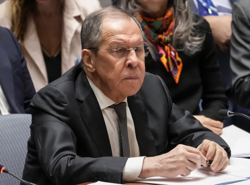 Lavrov: Kao što Priština ne predstavlja Srbe sa KiM, tako ni Kijev ne može Donbas