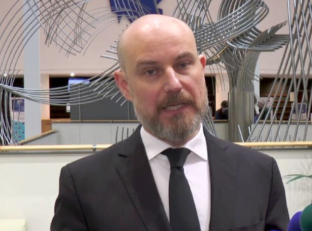 Bilčik: Šokiran sam vestima o pucnjavi u školi u Beogradu, pozivam na temeljnu istragu