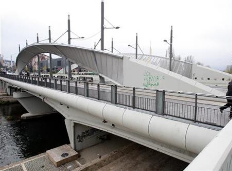 Lajčak: Nije pravo vreme da se otvori most preko Ibra