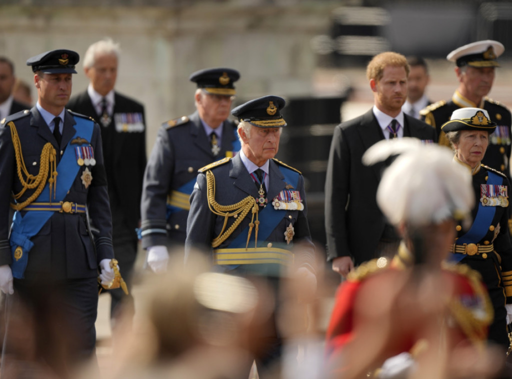 Toni Parsons: Monarhija u Britaniji funkcioniše bolje od bilo koje alernative