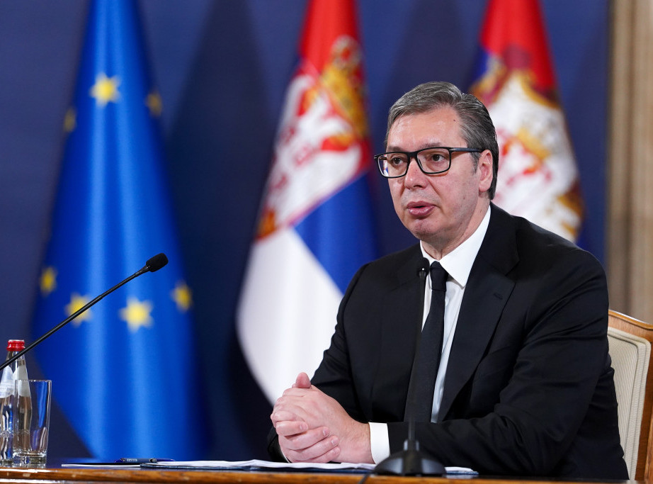 Vucic to meet with Lajcak, Escobar on Tuesday