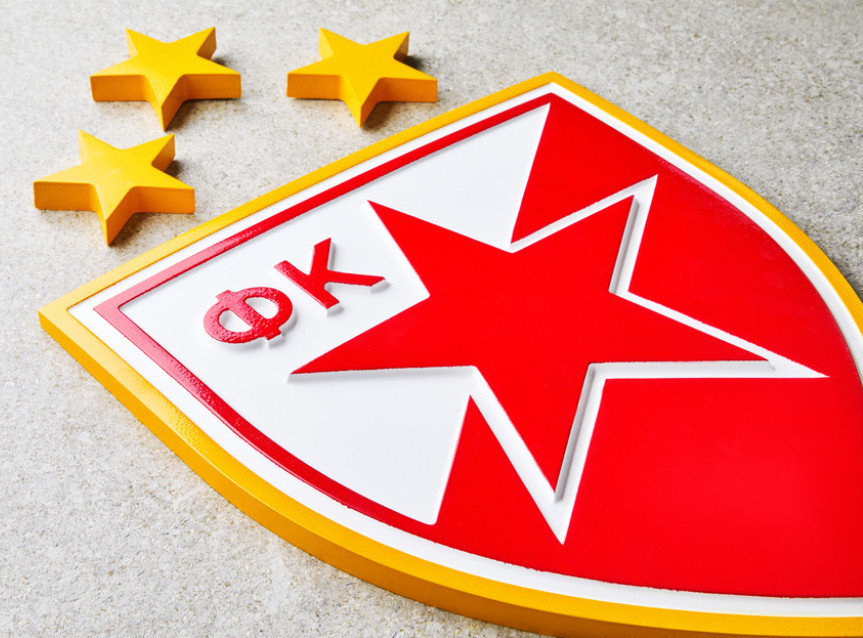 Crvena zvezda darovala paketiće za bebe srpskim porodilištima na Kosmetu