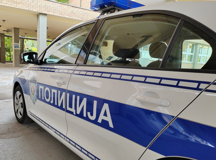 Kragujevac: Nije pronađeno oružje posle pretnji fakultetu, verovatno lažna prijava
