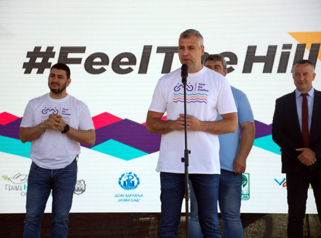 Pokrajinski sekretar za sport i omladinu otvorio manifestaciju "Tour de Fruška"