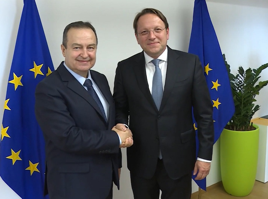 Sastanak ministra Dačića i Olivera Verheljija