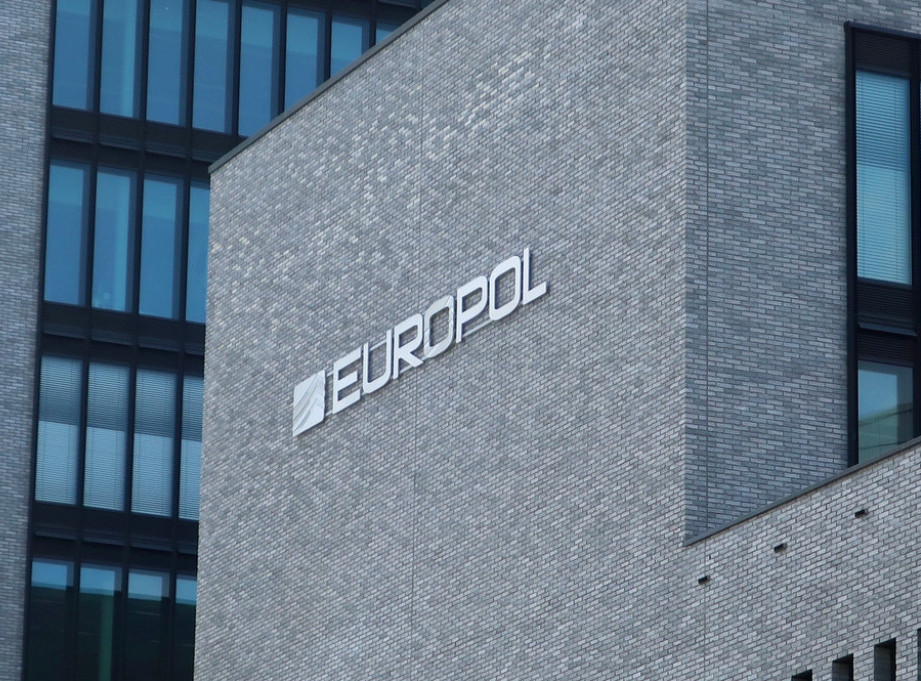 Europol: Uhapšeno 19 članova grupe koja je krijumčarila migrante