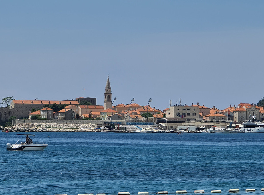 U Budvi boravi više od 40 hiljada prijavljenih turista
