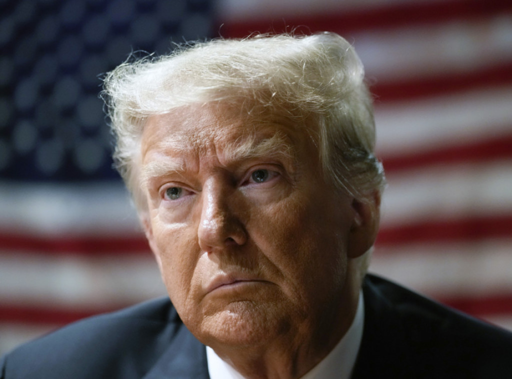 Tužilaštvo obavestilo Trampa da je pod istragom zbog tajnih dokumenata