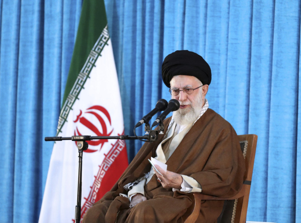 Iranski vrhovni vođa ajatolah Ali Hamnei: Dogovor sa Zapadom moguć ako nuklearna infrastruktura ostane netaknuta