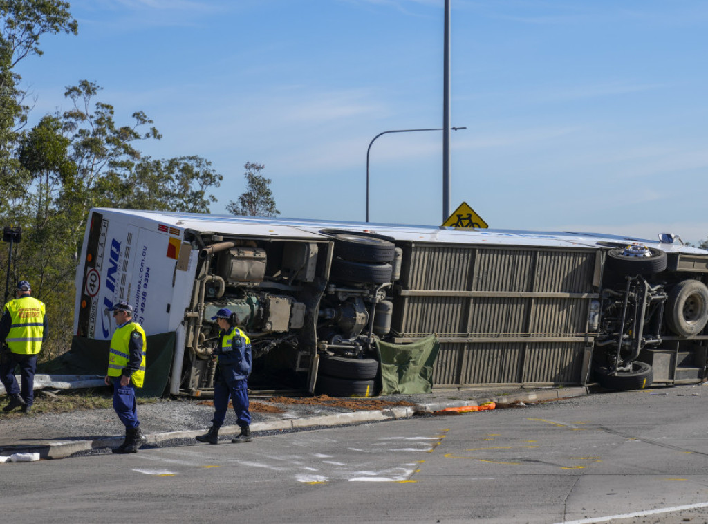 Australija: Uhapšen vozač autobusa koji je učestvovao u nesreći u kojoj je  poginulo 10 putnika