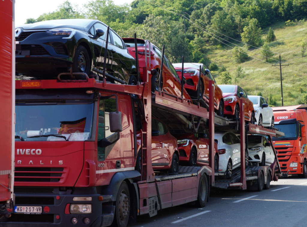 AMSS: Zadržavanja za teretna vozila samo na prelazima Batrovci i Sremska Rača