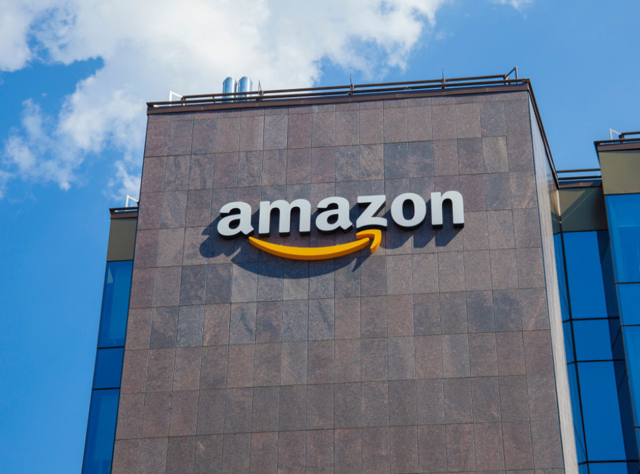 Amazon radi na razvoju softvera za humanoidne robote koji će raditi kao dostavljači