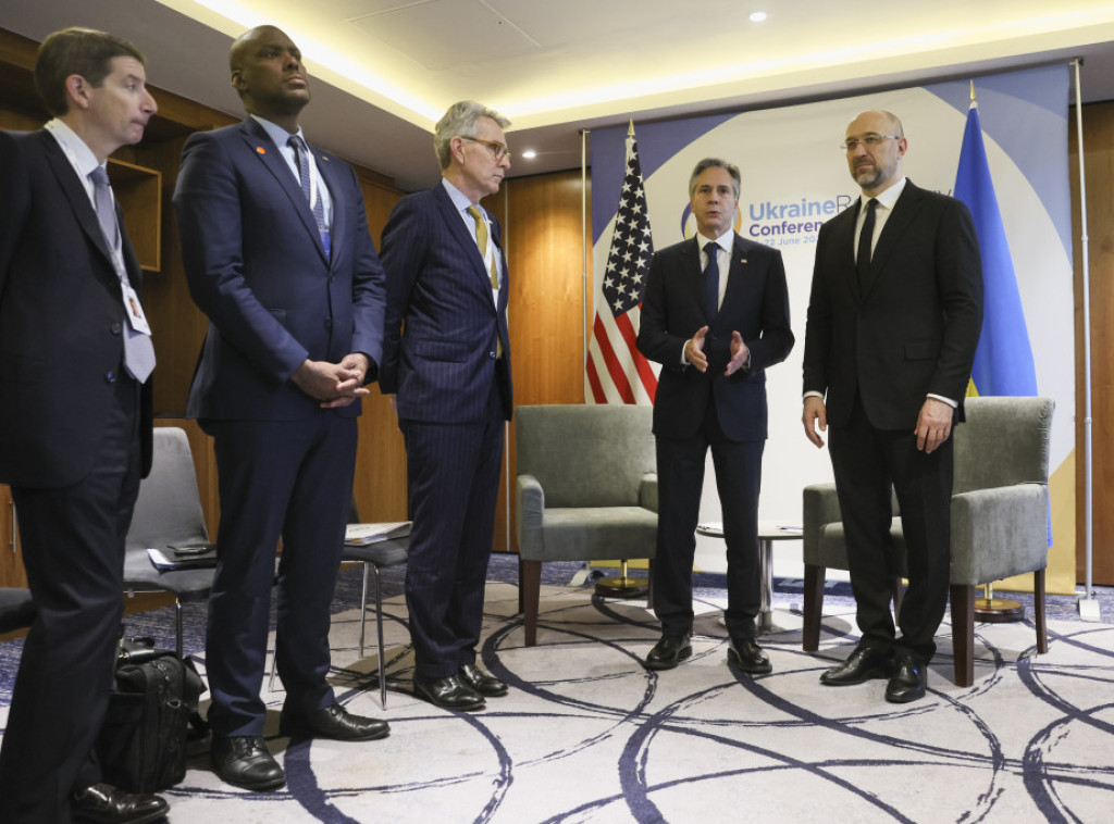 Blinken se sastao sa predstavnicima G7 i Šmihalom, potvrđena podrška Ukrajini
