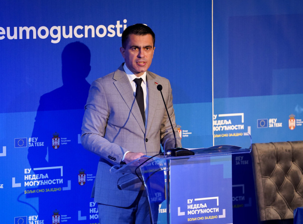 Milićević: Srbija uspešno učestvuje u najvećem programu EU za mlade