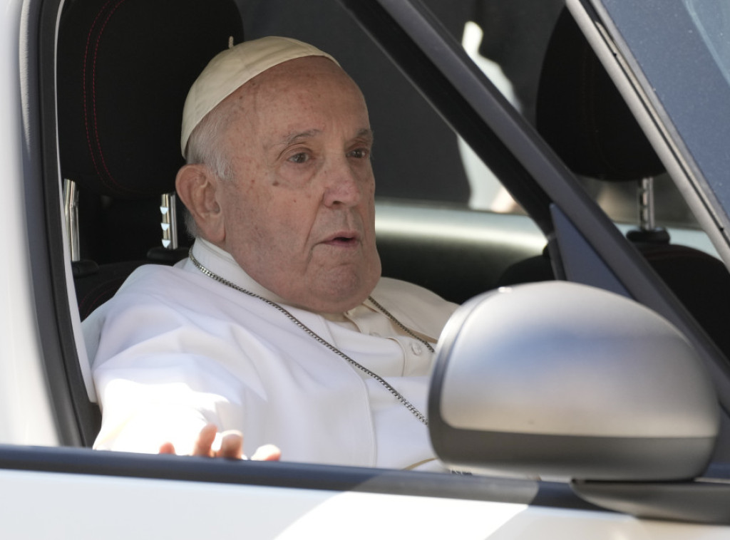 Papa Franja: Doktor mi je dozvolio da putujem u Portugaliju za Svetski dan mladih