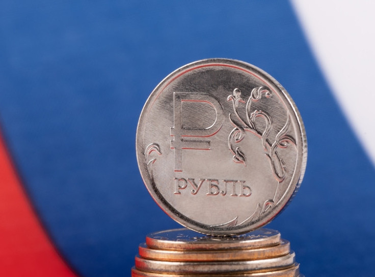 Ruska rublja pala na najniži nivo u odnosu na dolar od marta 2022. godine
