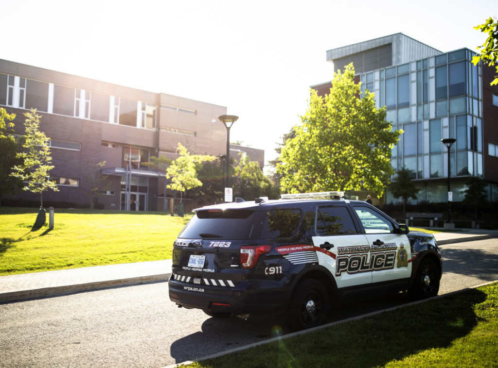 Kanada: Profesor i dva studenta izbodeni nožem tokom časa o "rodnim pitanjima"