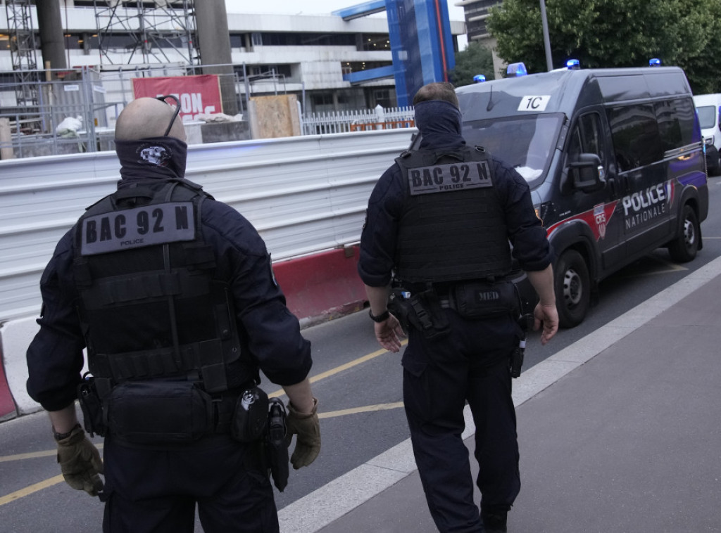 Francuska: Pod istragom policajac koji je ubio tinejdžera