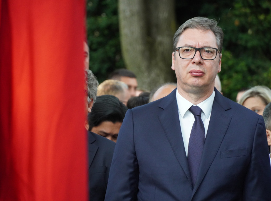 Predsednik Vučić poručio građanima: Glavu gore, da se borimo još jače za našu Srbiju