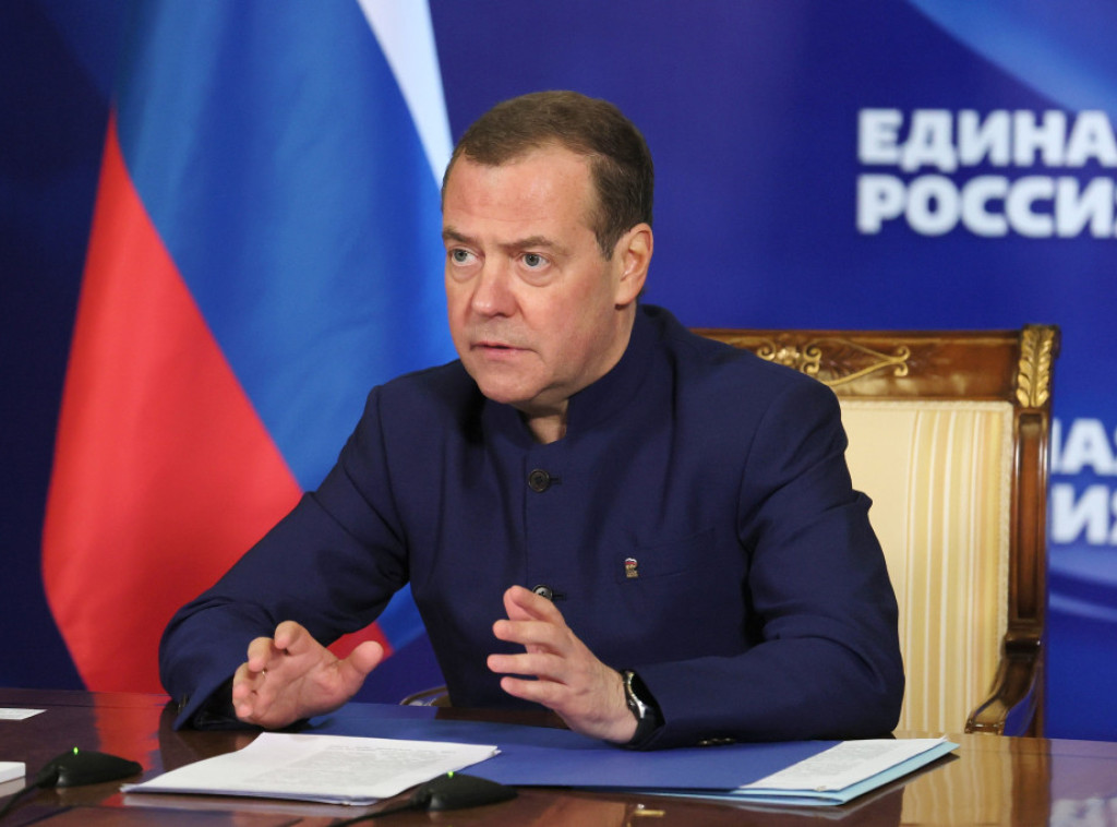 Medvedev: Broj regrutovanih vojnika u junu porastao na 1.400 ljudi dnevno