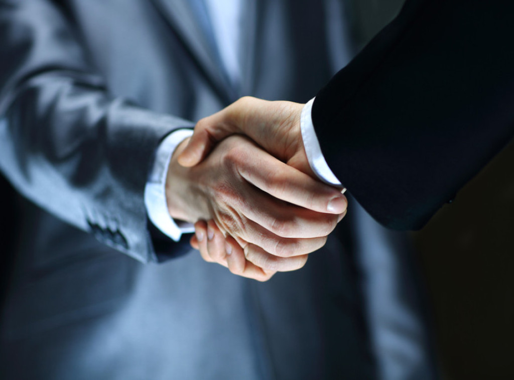 Stranke Federacije BiH i opozicija iz Republike Srpske potpisale političku Platformu za mir