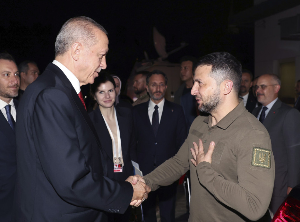 Erdogan: Turska spremna da pruži podršku u svakoj fazi pregovora Ukrajine i Rusije