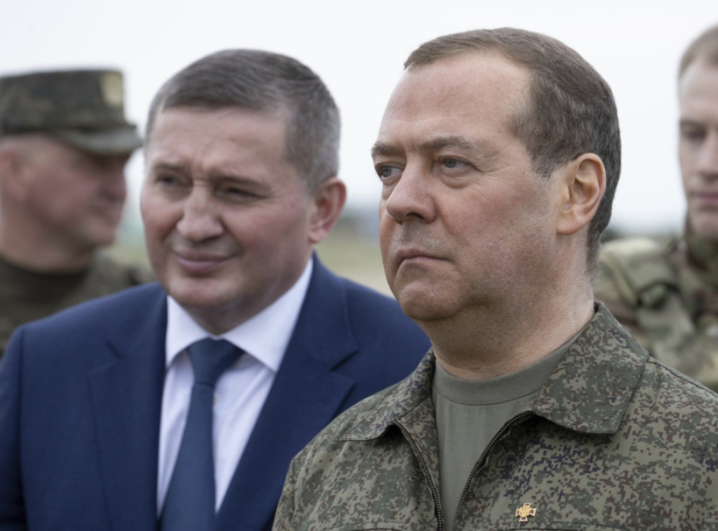 Medvedev: Rusija bi mogla da pogodi ukrajinska nuklearna postrojenja