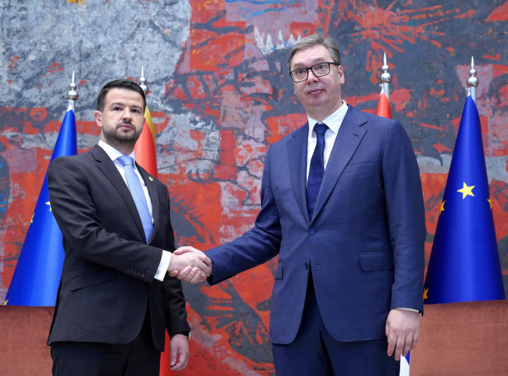 Vucic: We had open discussion about numerous issues, regional problems