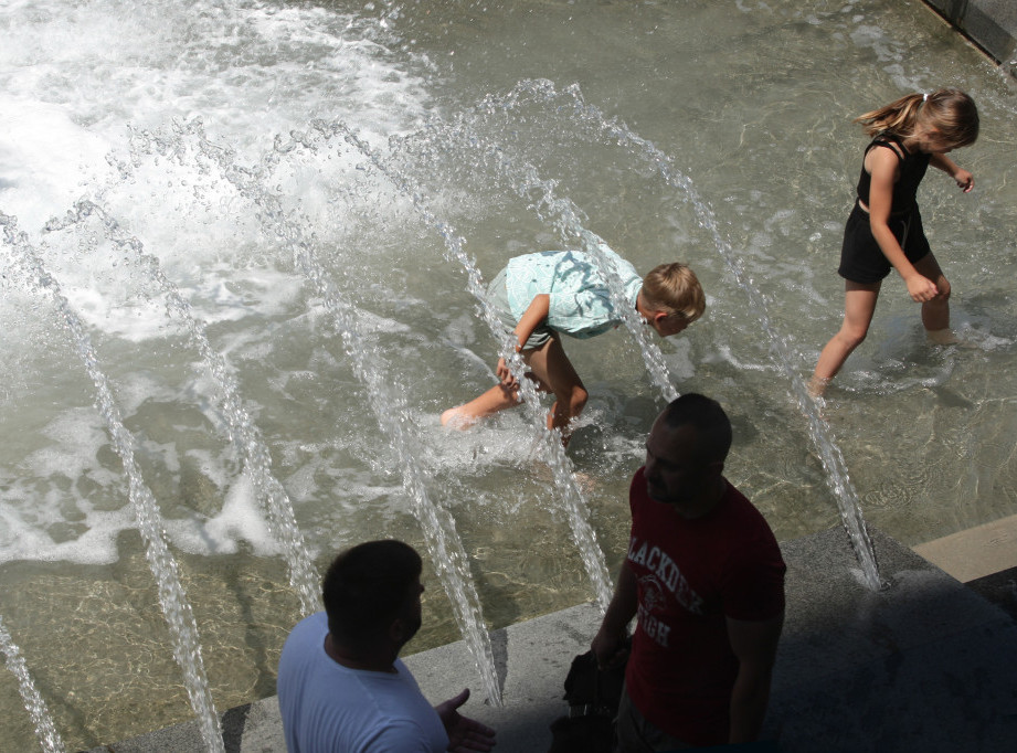 RHMZ upozorava na visoke temperature, do 36 stepeni, narandžasti meteo-alarm