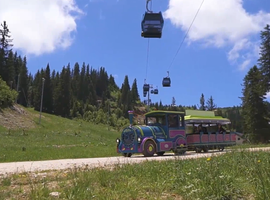 Turistički vozić "Srećko" nova atrakcija Jahorine