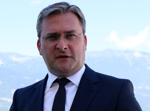 Ministar Selaković položio venac na spomenik Sibinjanin Janku