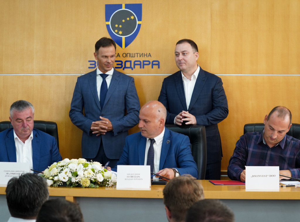 Potpisan ugovor za izgradnju gasovoda na Zvezdari, prisustvovao ministar Mali