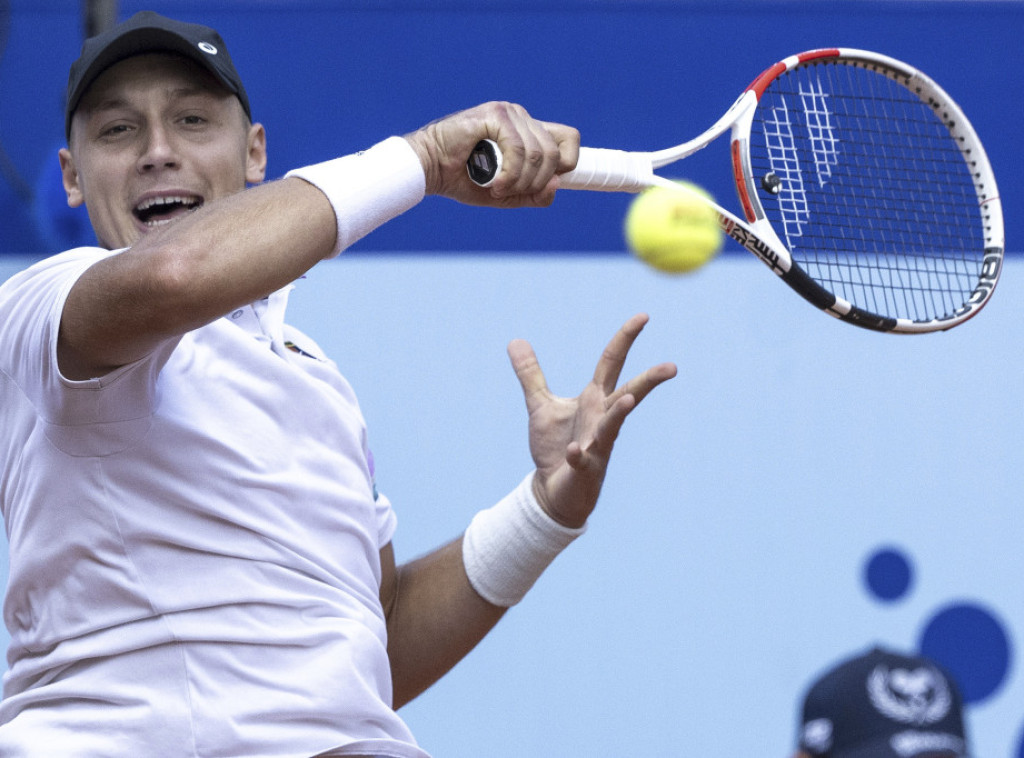 Međedović pobedio Tima i plasirao se u treće kolo ATP turnira u Gštadu