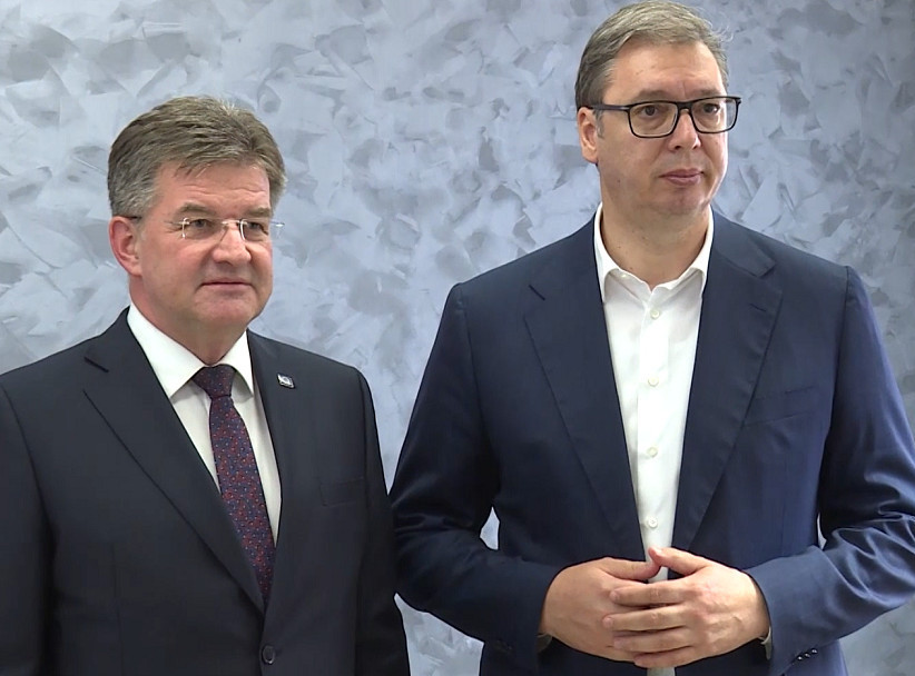Vucic to meet with Lajcak in Belgrade Tuesday