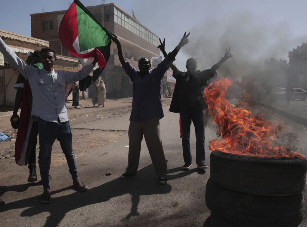 Afrička unija dala ultimatum od 15 dana da se ponovo uspostavi izabrana vlada u Nigeru