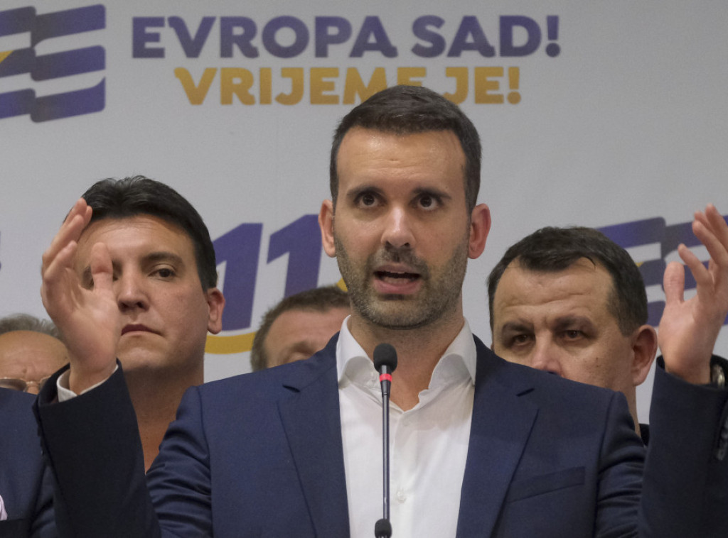 Demokrate dale saglasnost da Milatović poveri mandat Milojku Spajiću