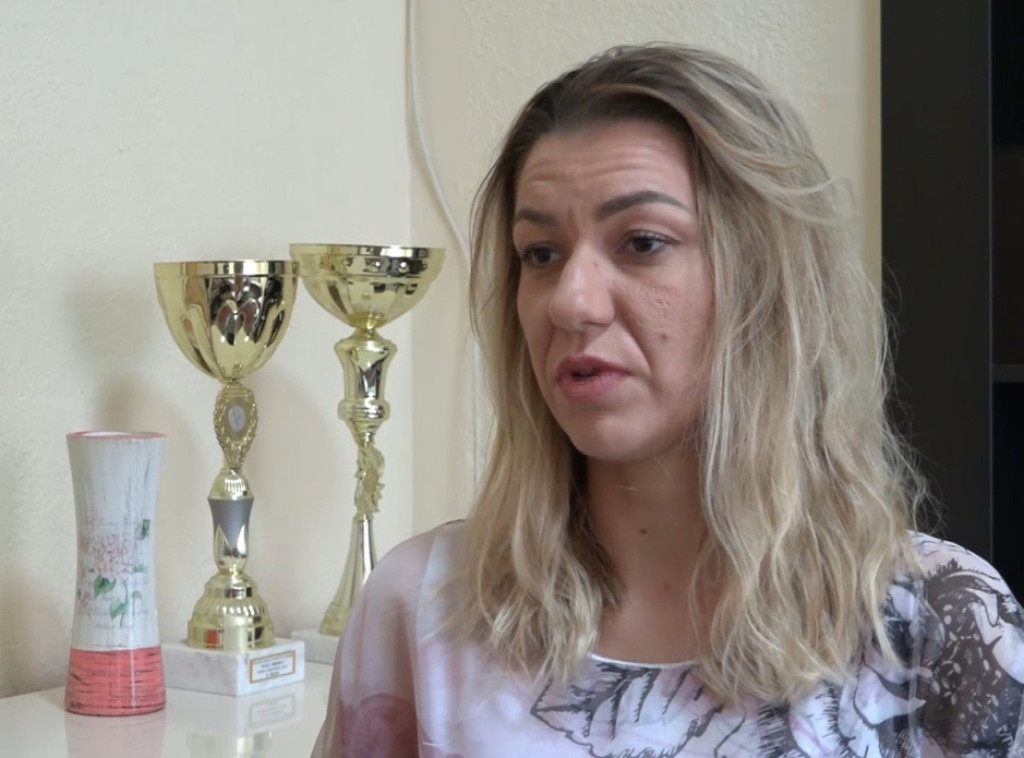 Marina Radenković: Đaci osnovnih škola u Trsteniku dobijaju poklon čestitke od 8.000 dinara