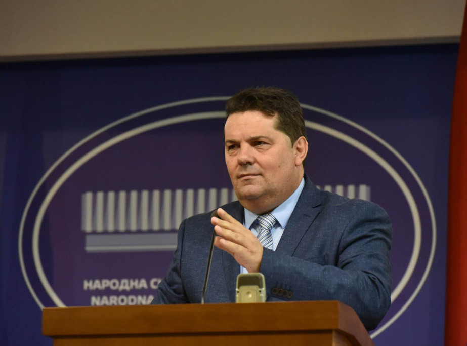 Stevandić čestitao Vaskrs hrišćanima koji poštuju Gregorijanski kalendar